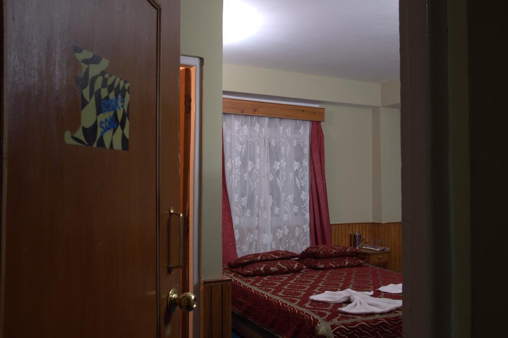 Отель Rabdentse Residency Pemayangtse Экстерьер фото